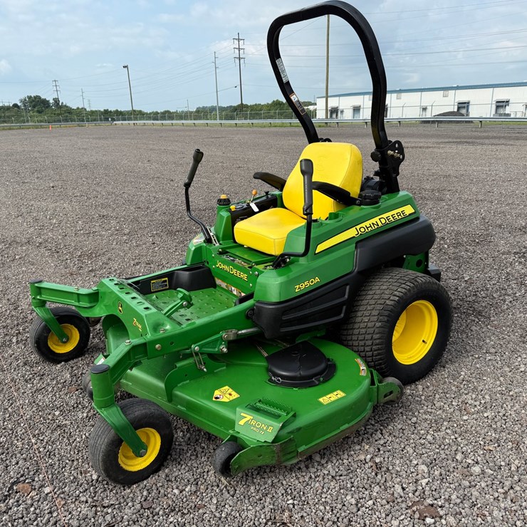 JOHN DEERE A