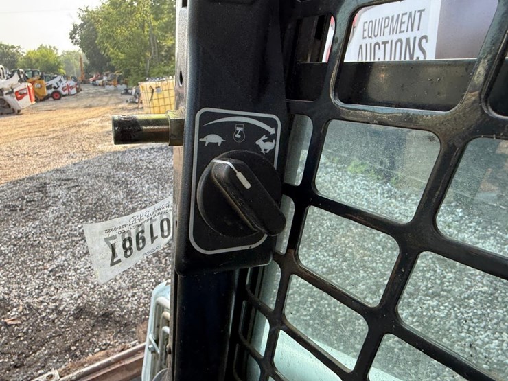 2016-bobcat-s450-image-20