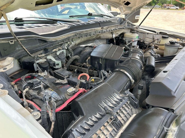 2020-ford-f550-image-9