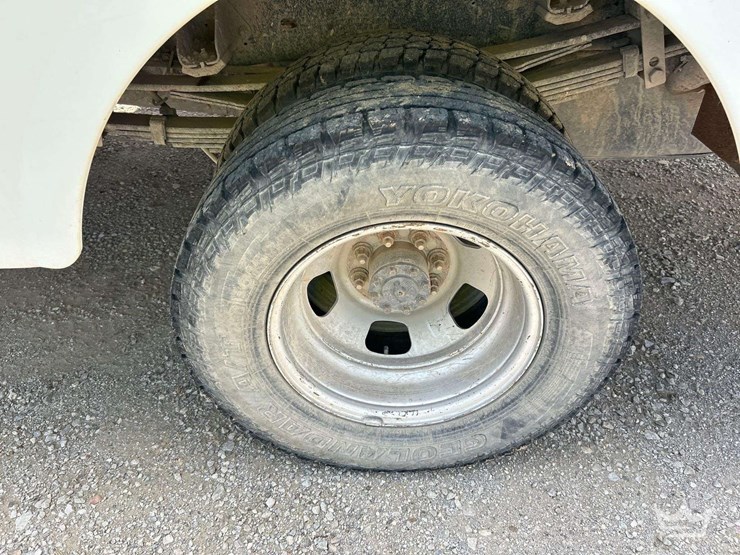 2018-dodge-3500-image-33