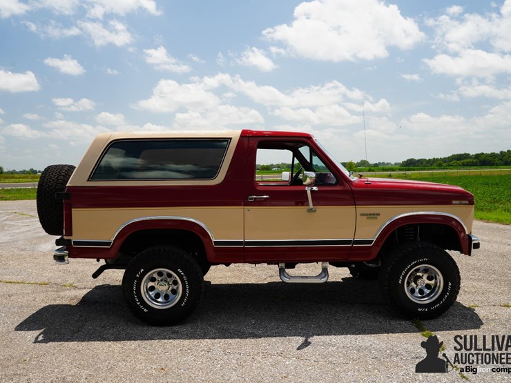 1986-ford-bronco-image-4