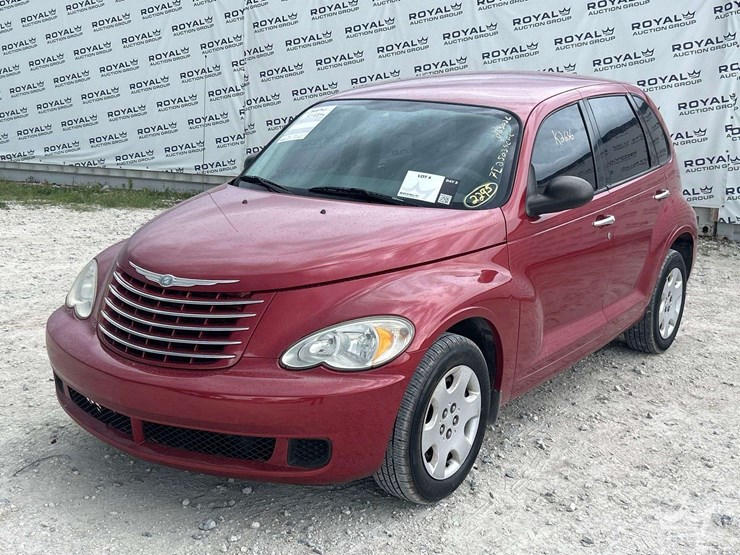 2007-chrysler-pt-cruiser-image-1