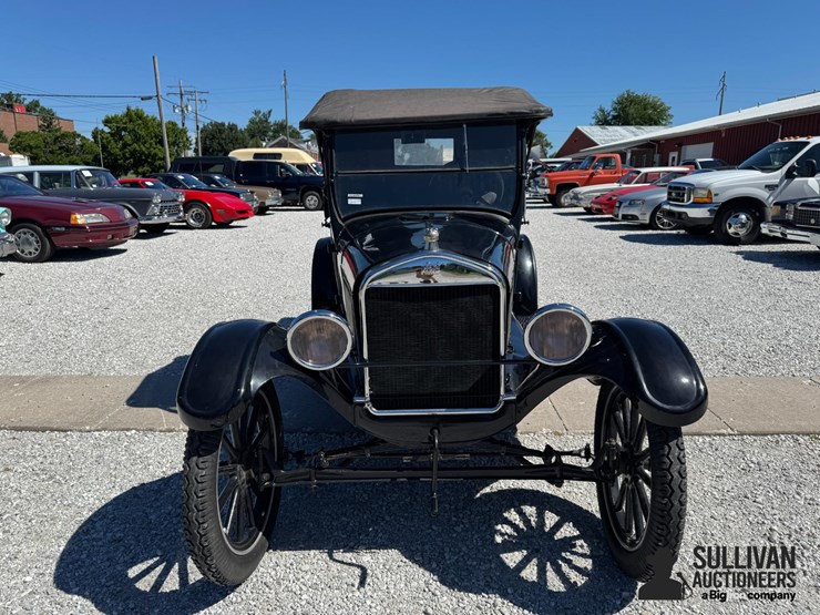 1927-ford-model-t-image-2