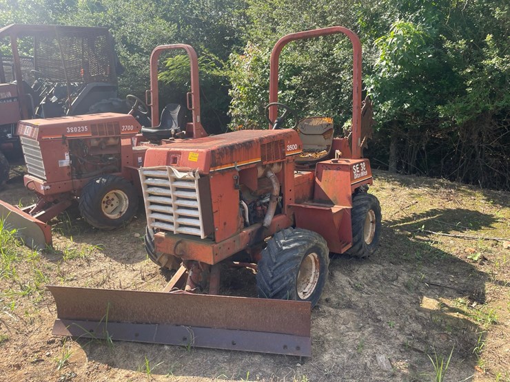 ditch-witch-3500-image-1