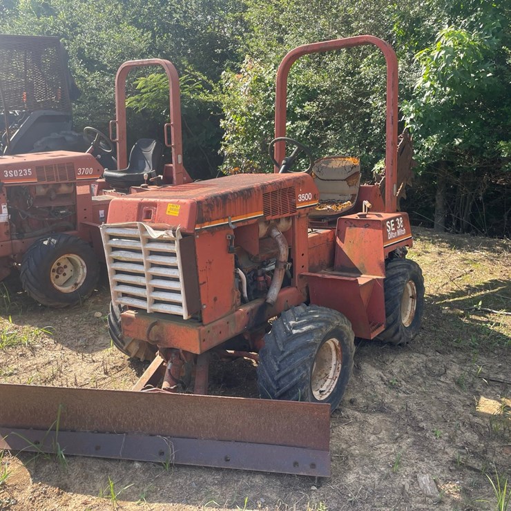 DITCH WITCH 3500