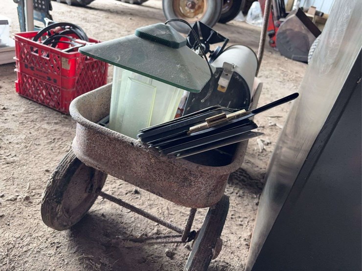 four-drawer-metal-filing-cabinet-and-metal-utility-wagon-with-assorted-items-image-7