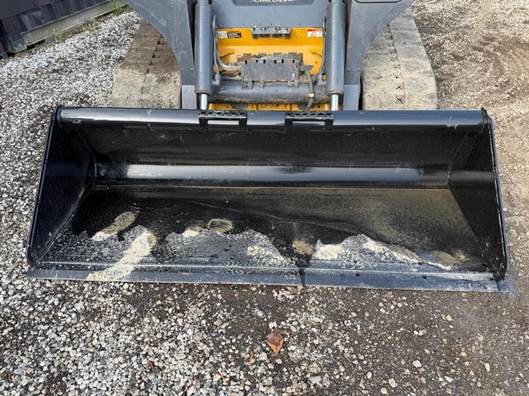 2019-deere-331g-image-9