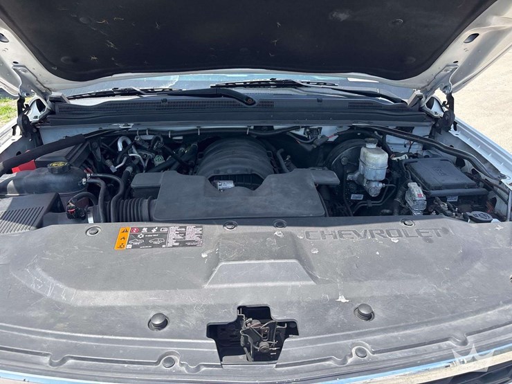 2019-chevrolet-tahoe-image-17