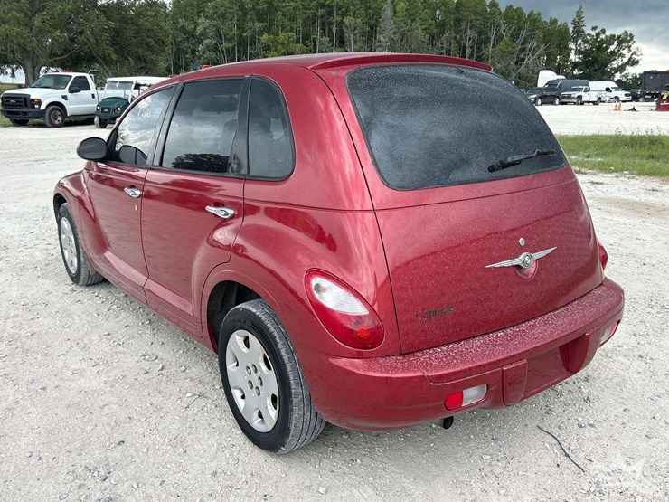 2007-chrysler-pt-cruiser-image-4