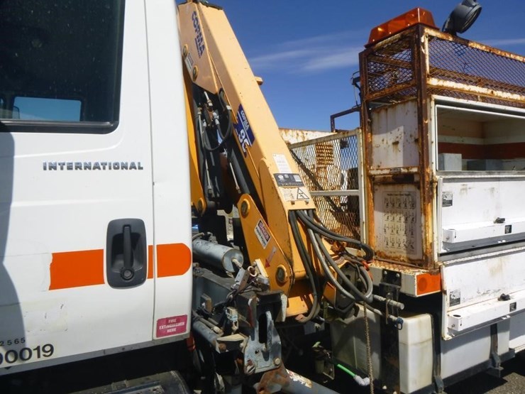 2007-international-durastar-4400-image-13