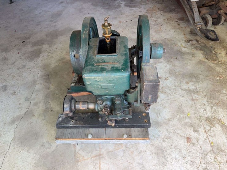 rock-island-1-1/2-hp-engine-image-4