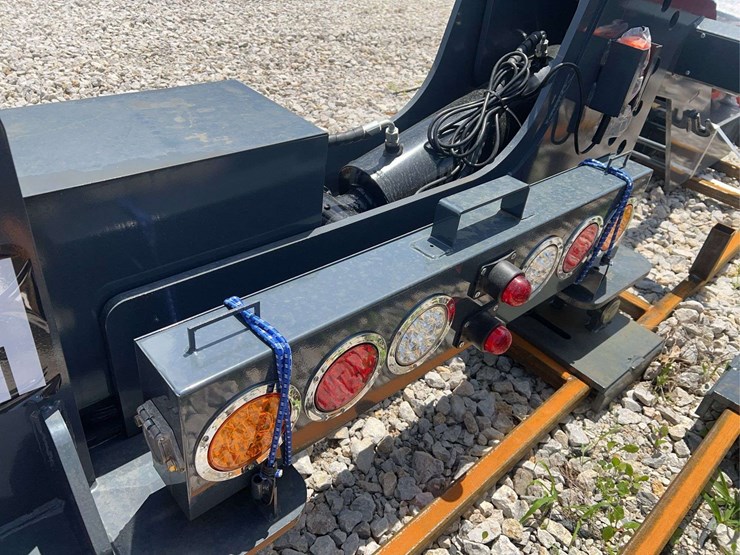promech-fw80-fifth-wheel-wrecker-attachment-image-14