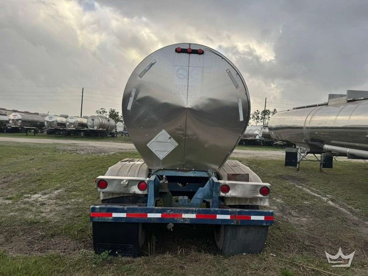 1980-butler-tanker-image-4
