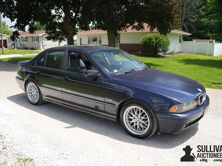 run-#228---2003-bmw-530i-sedan-image-3