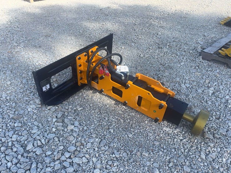 pile-hammer-model-d680-hydraulic-attachment-image-1