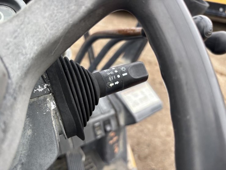 2016-caterpillar-2c6000-image-21
