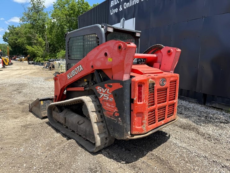 kubota-svl75-2-image-2