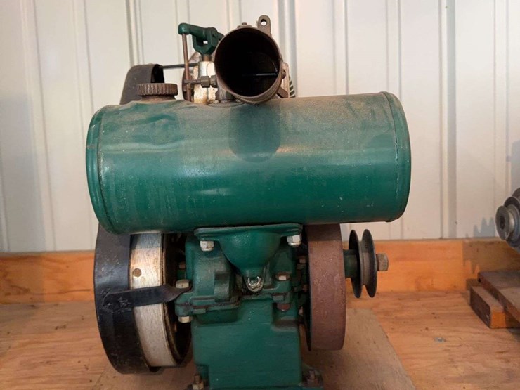 (2)-small-engines-image-4