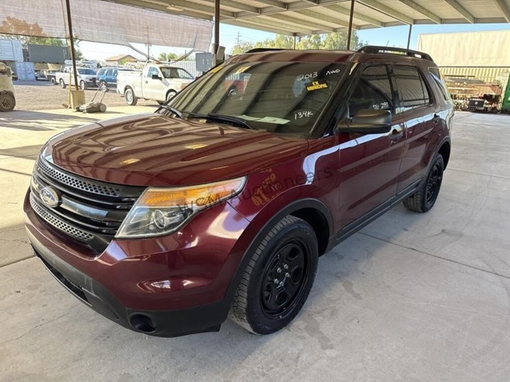 2013-ford-explorer-image-5