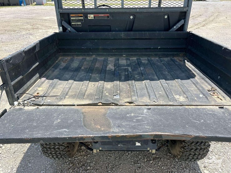 2017-kubota-rtv-x900-image-17