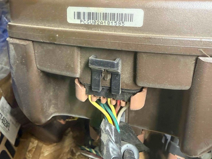 john-deere-brown-box-image-2