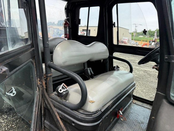 club-car-carryall-1700-image-11