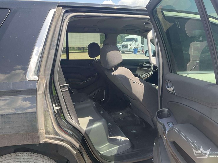 2020-chevrolet-tahoe-image-22