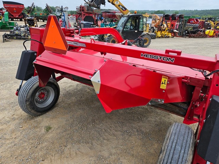 massey-ferguson-1359-image-27