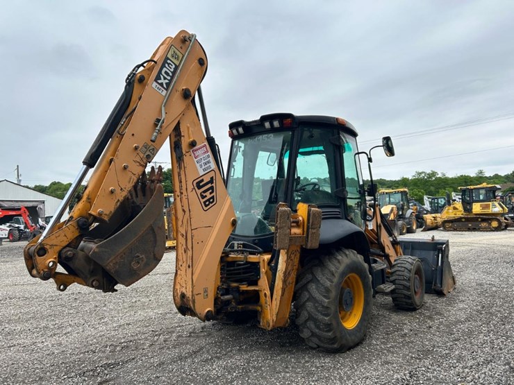 jcb-3cx14-image-4