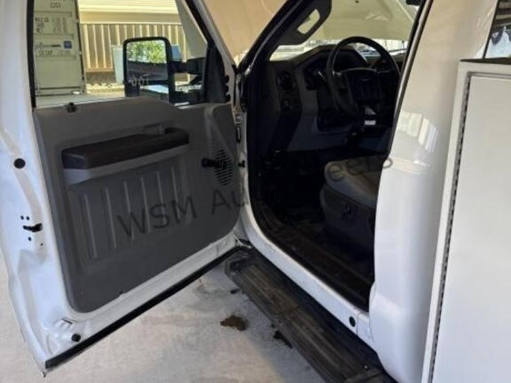 2016-ford-f250-image-23