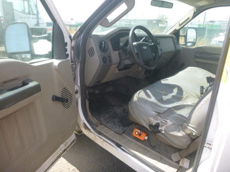 2008-ford-f350-image-10