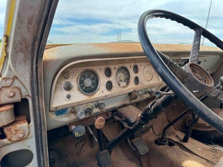 1968-ford-f600-image-11