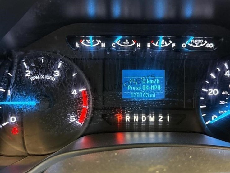 2017-ford-f550-image-21