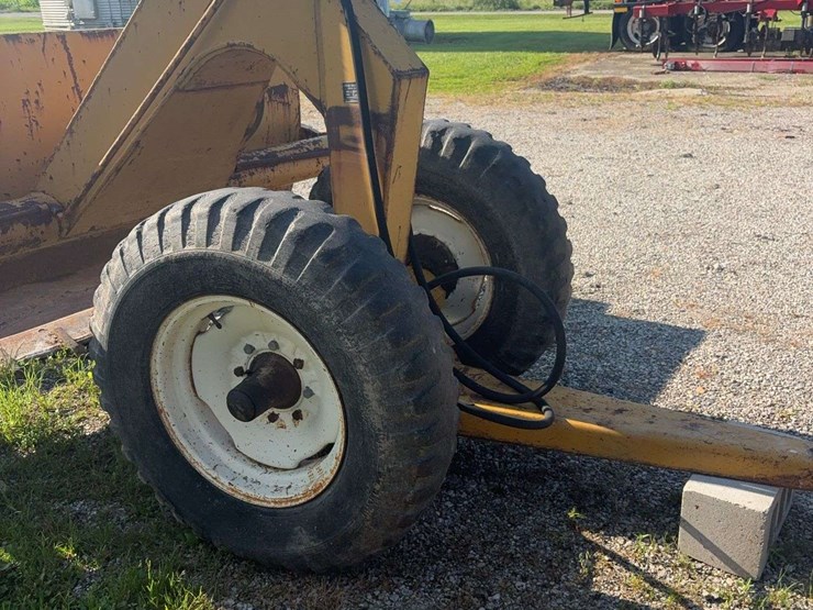 ashland-6-yard-dirt-scraper,-model-600d,-pull-type,-2-hyd-remotes,-s/n--15217-image-3