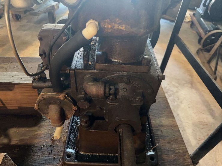 two-cylinder-engine-image-7