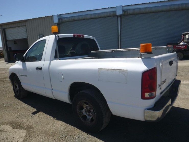 2003-dodge-ram-1500-image-4