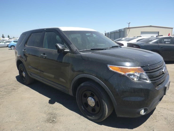 2013-ford-explorer-image-2