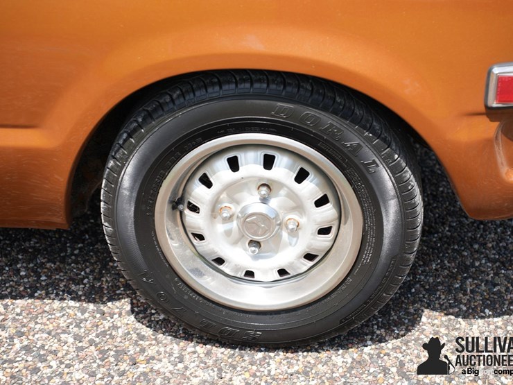 run-#230---1974-honda-civic-hatchback-image-18