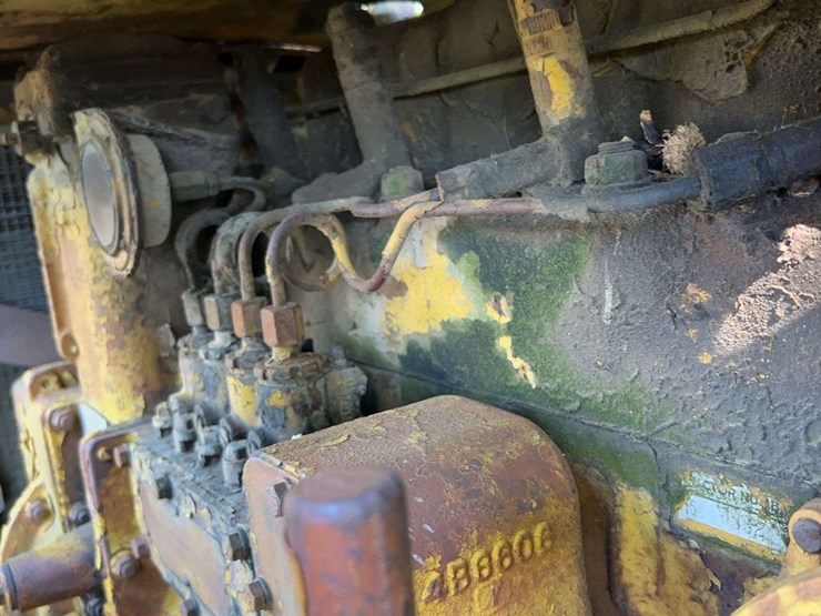 caterpillar-crawler-loader-image-16