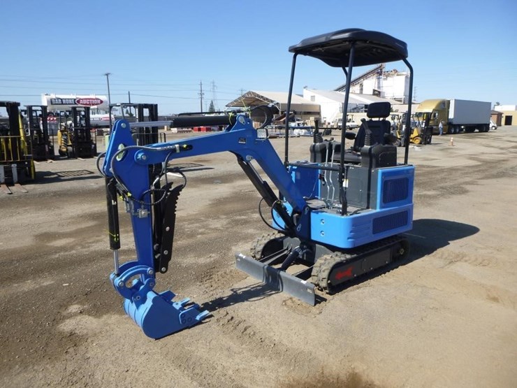 hydraulic-excavator-image-1