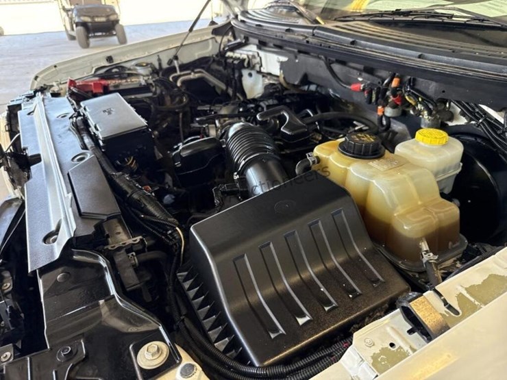 2014-ford-f150-image-12