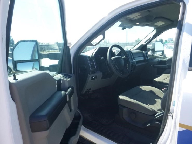 2018-ford-f250-image-5