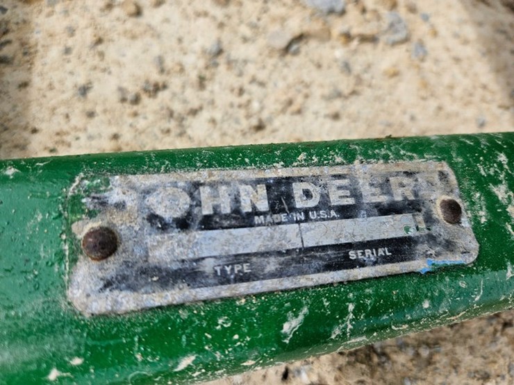 john-deere-350-image-17
