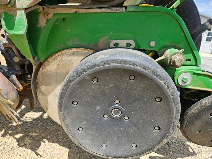 john-deere-1760-image-14