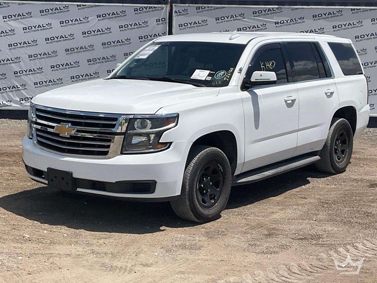 2020-chevrolet-tahoe-image-1