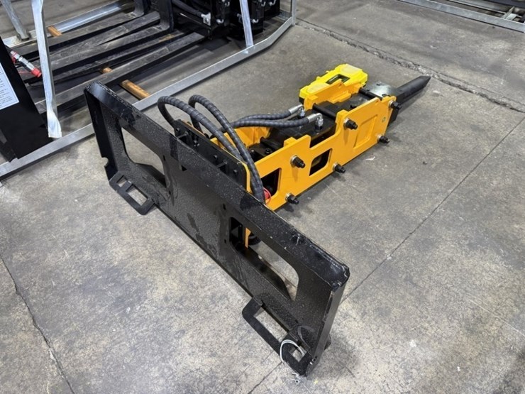 2026-future-ft-p680-hydraulic-breaker-image-3