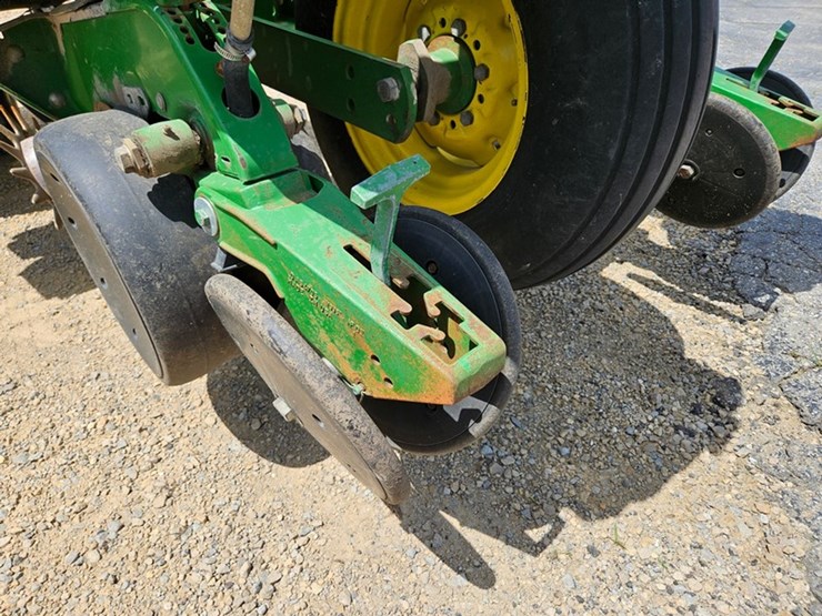 john-deere-1760-image-16