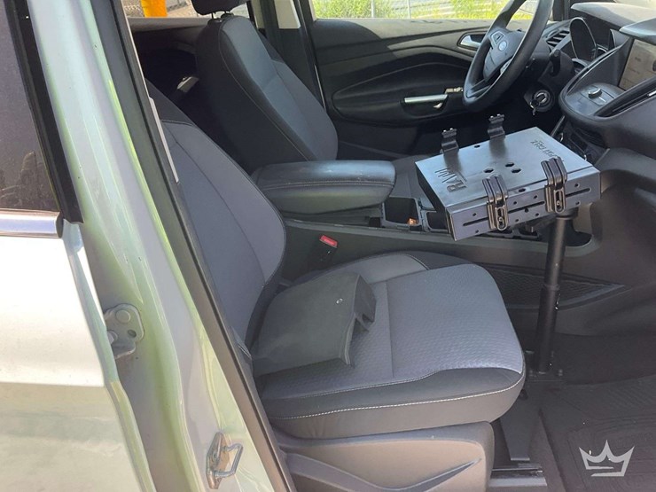 2017-ford-escape-image-22