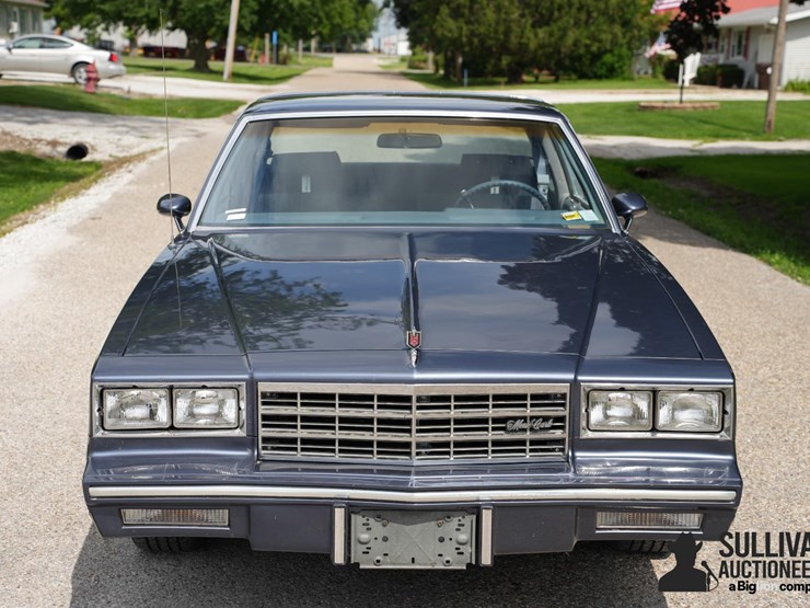 run-#70---1983-chevrolet-monte-carlo-coupe-image-2