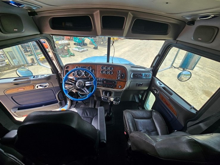 2006-peterbilt-386-image-74